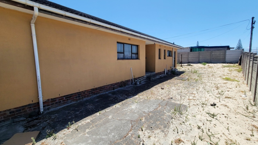 3 Bedroom Property for Sale in Mandalay Western Cape